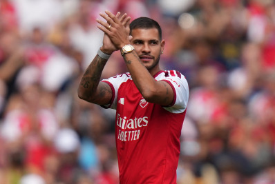 Bruno Guimarães destaca Arsenal em apresentação: 'Vim por títulos'