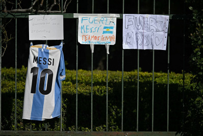Despedida de pai de Messi é feita em cerimônia restrita na Argentina