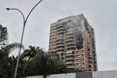 Incêndio atinge apartamento em condomínio na Barra da Tijuca