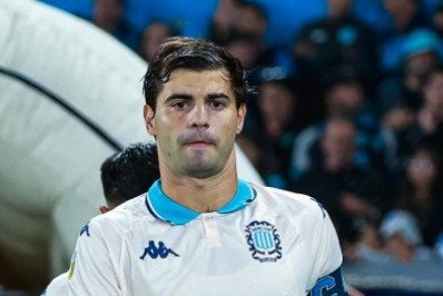 Reforço do Vasco, Sosa chegará ao Rio na madrugada de segunda