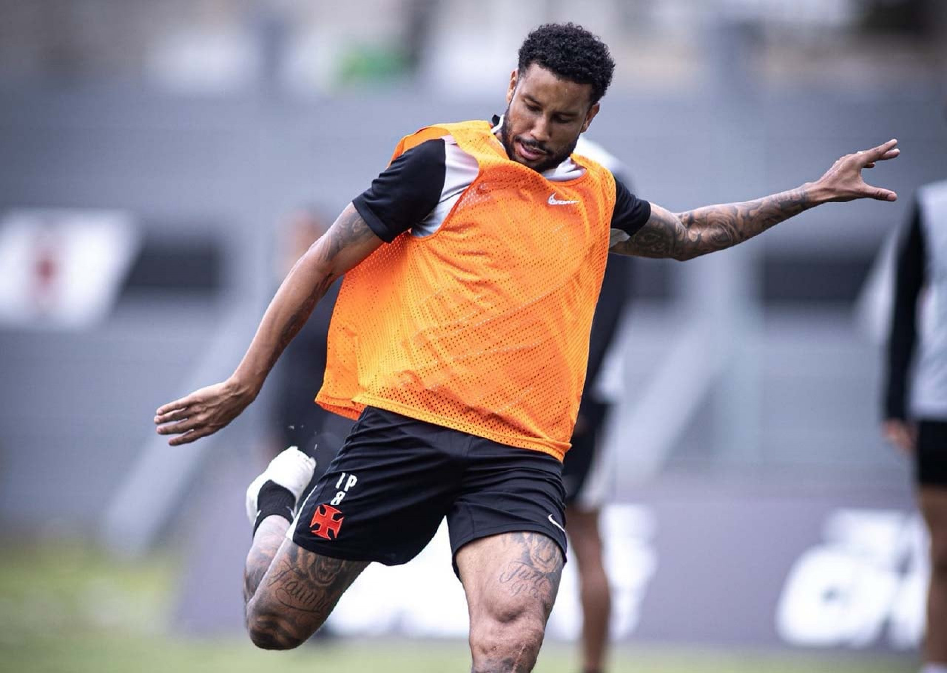 Jair destaca evolu&ccedil;&atilde;o do Vasco ap&oacute;s empate com o Bahia: “Ponto v&aacute;lido”