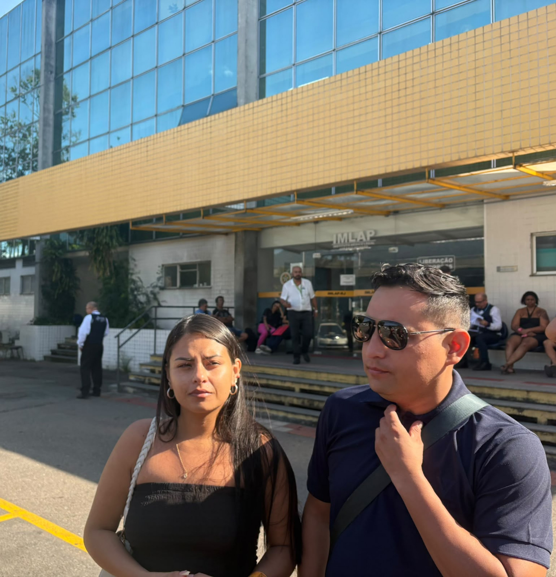 Victor Manrique lamentou a perda da família após queda de helicóptero - Fred Vidal / Agência O Dia