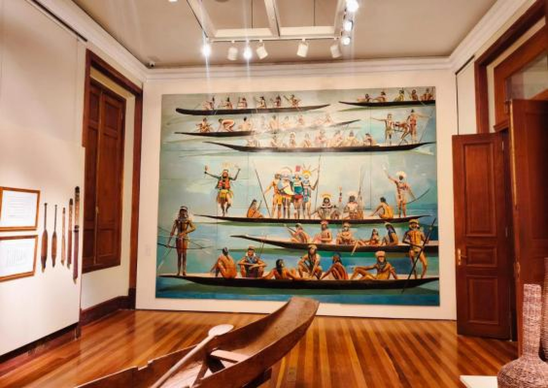 Conjunto de quadros 'Embarcações com Índios', de Carybé, é um dos destaques da exposição no CCJF - Divulgação