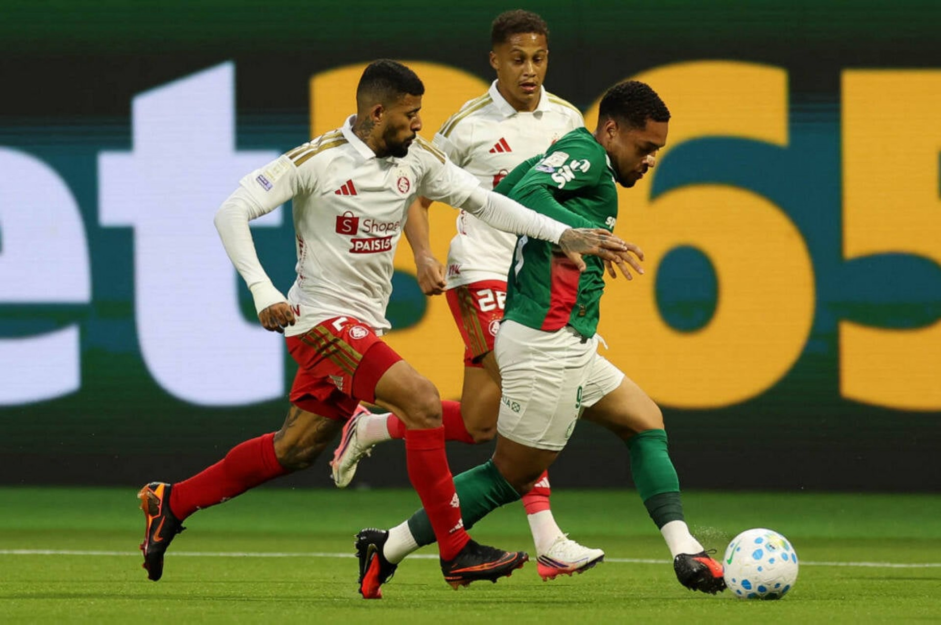 Palmeiras tem queda de rendimento como mandante no Brasileir&atilde;o e liga o alerta