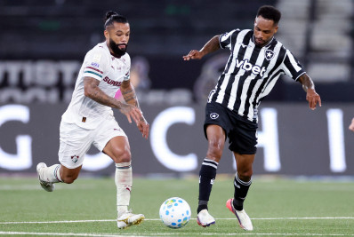 Danilo Pereira celebra estreia pelo Botafogo: ‘Sempre especial’