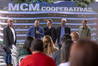 Maricá realiza encontro para aproximar cooperativas de novas oportunidades de trabalho