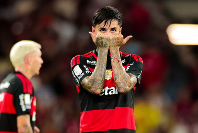 Pulgar vive temporada mais artilheira pelo Flamengo