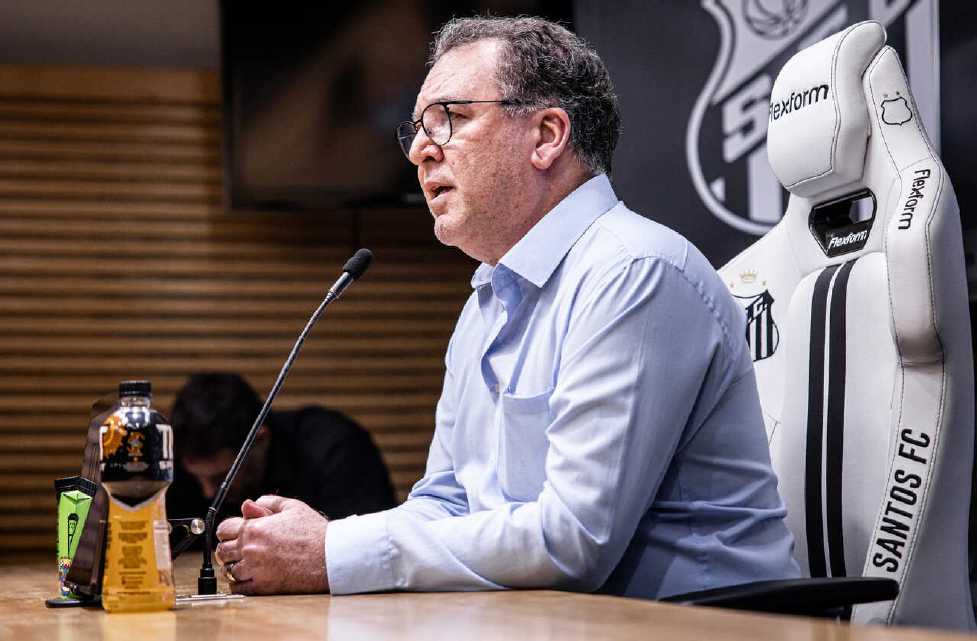 Conselheiros do Santos emitem nota e criticam negocia&ccedil;&atilde;o por SAF