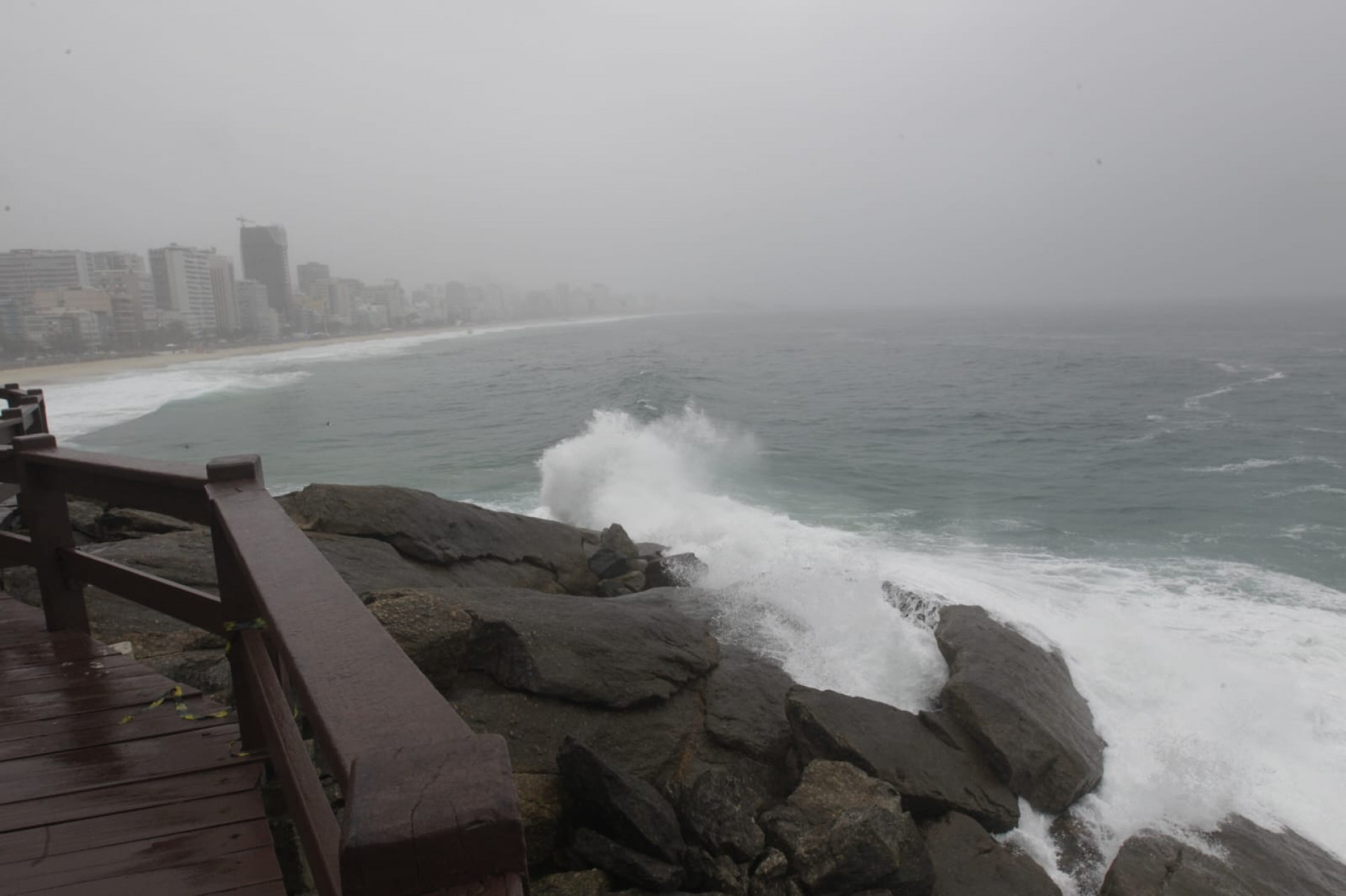 Praia do Leblon, na Zona Sul do Rio - Reginaldo Pimenta / Ag&ecirc;ncia O Dia