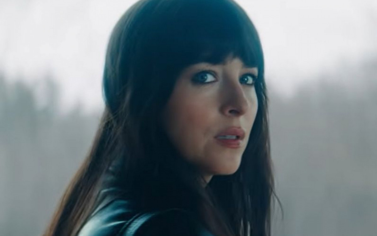 Filme 'Verity' com Anne Hathaway e Dakota Johnson ganha trailer e estreia em outubro