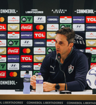 Zubeldía admite mau momento do Flu 'a nível de resultado e de jogo'