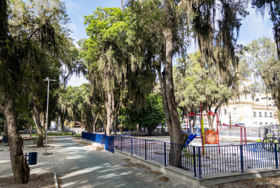 Macaé recebe carreta que transforma educação financeira em experiência para todas as idades