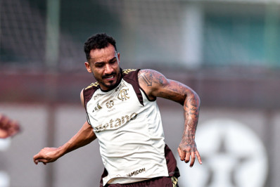 Danilo admite frustração na Copa e confirma que irá parar no Flamengo