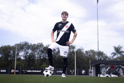 Vasco anuncia a contratação do atacante Facundo Colidio