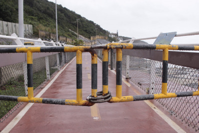 Alerta de ressaca interdita Ciclovia Tim Maia