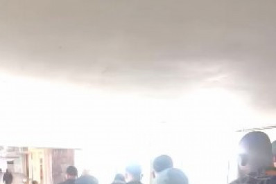 Grupo é detido em flagrante por venda de celulares roubados em feira