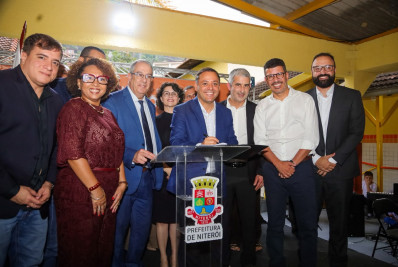 Niterói e Uruguai assinam acordo para primeira escola pública bilíngue da rede municipal
