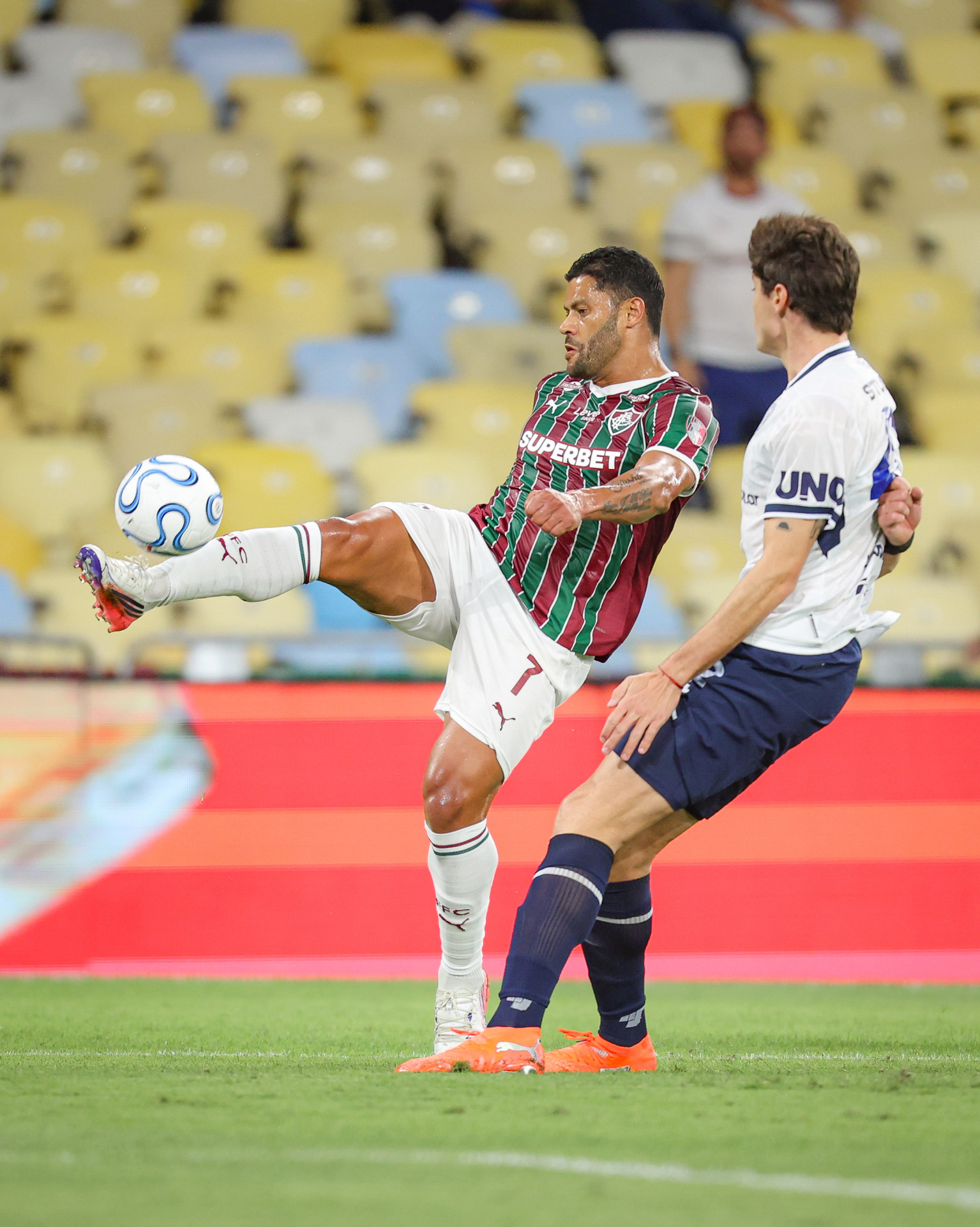 Lance do jogo entre Fluminense e Independiente Rivadavia

 