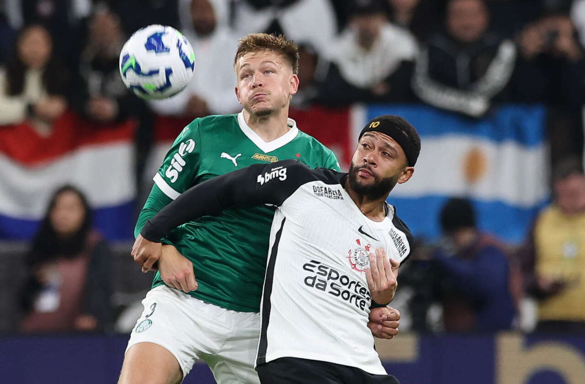 Palmeiras lan&ccedil;a banco digital e provoca Corinthians: “De Pay, a gente entende!”