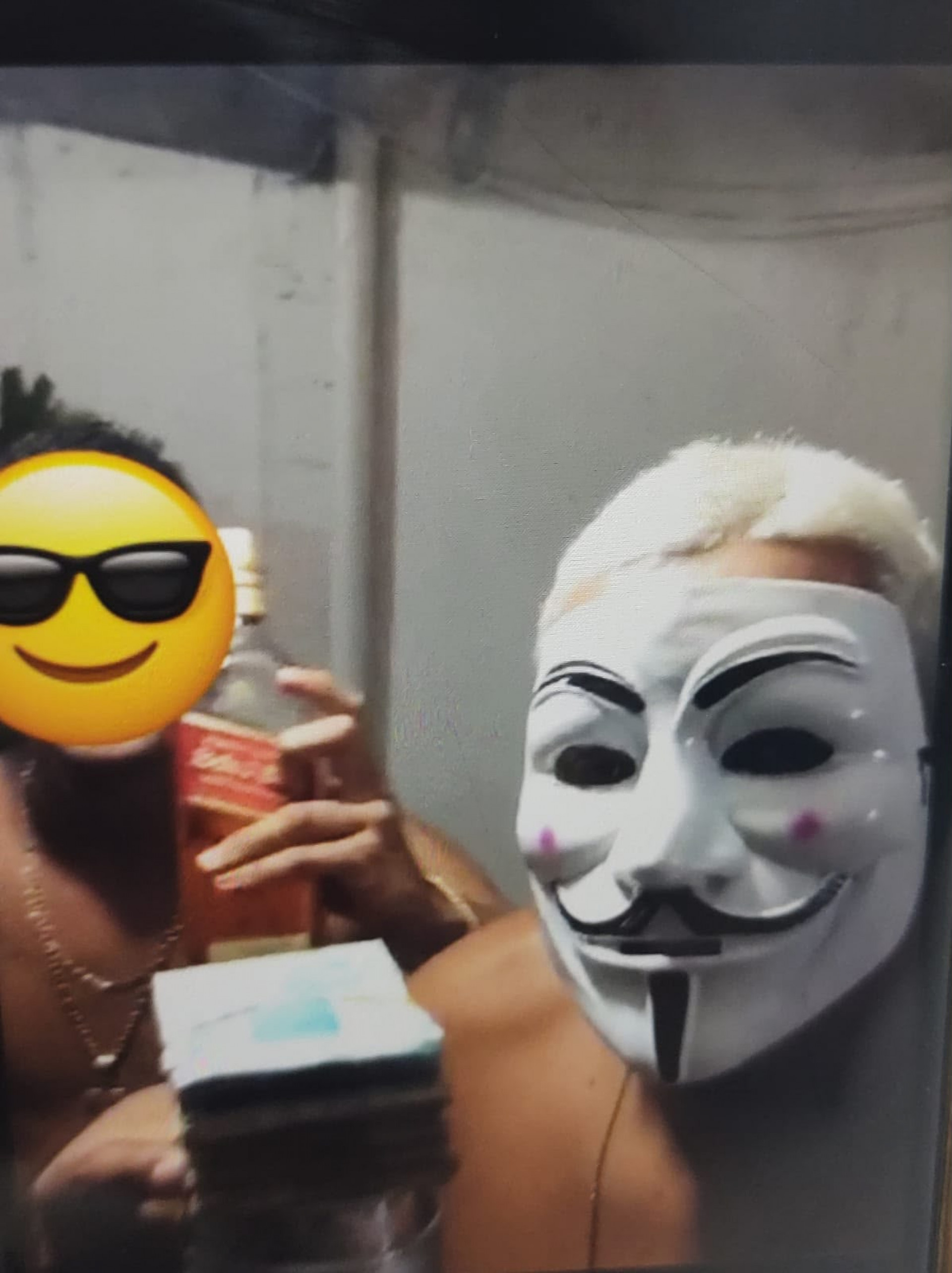 Segundo a Polícia Civil, Higor 157 costumava publicar nas redes sociais fotos após roubos - Divulgação PCRJ