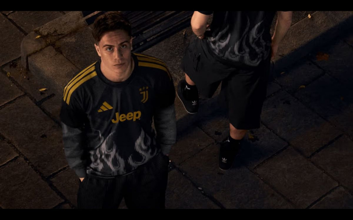 Novo terceiro uniforme da Juventus, da Itália