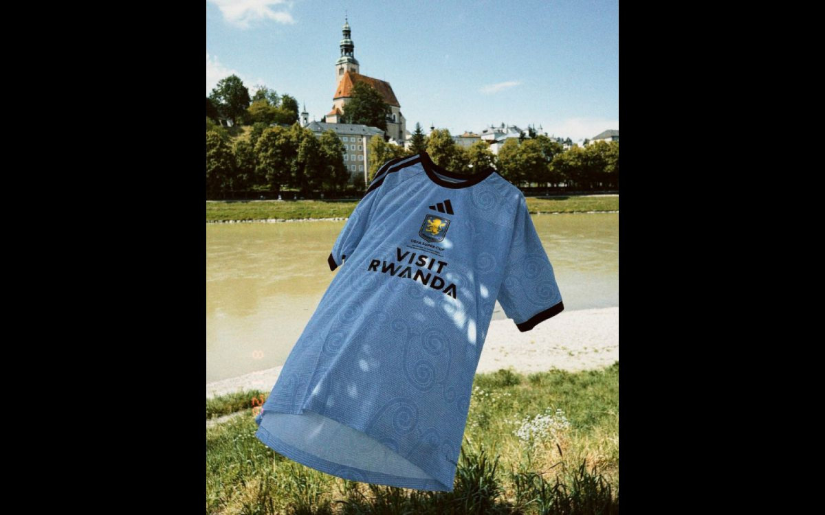 Novo terceiro uniforme do Aston Villa, da Inglaterra