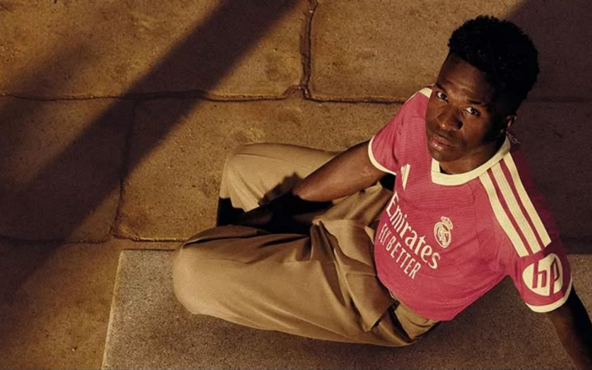 Novo terceiro uniforme do Real Madrid, da Espanha