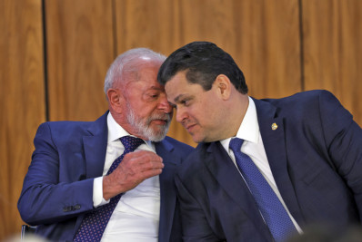 Ministro diz que relação entre Lula e Alcolumbre 'está destravada' 
