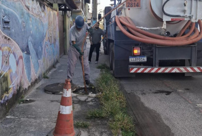 Reintegração de 460 funcionários leva trabalhadores a assembleia nesta quarta-feira