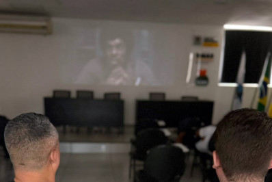 Assistência Social de Volta Redonda promove sessões de cinema para jovens do Projeto Novos Horizontes