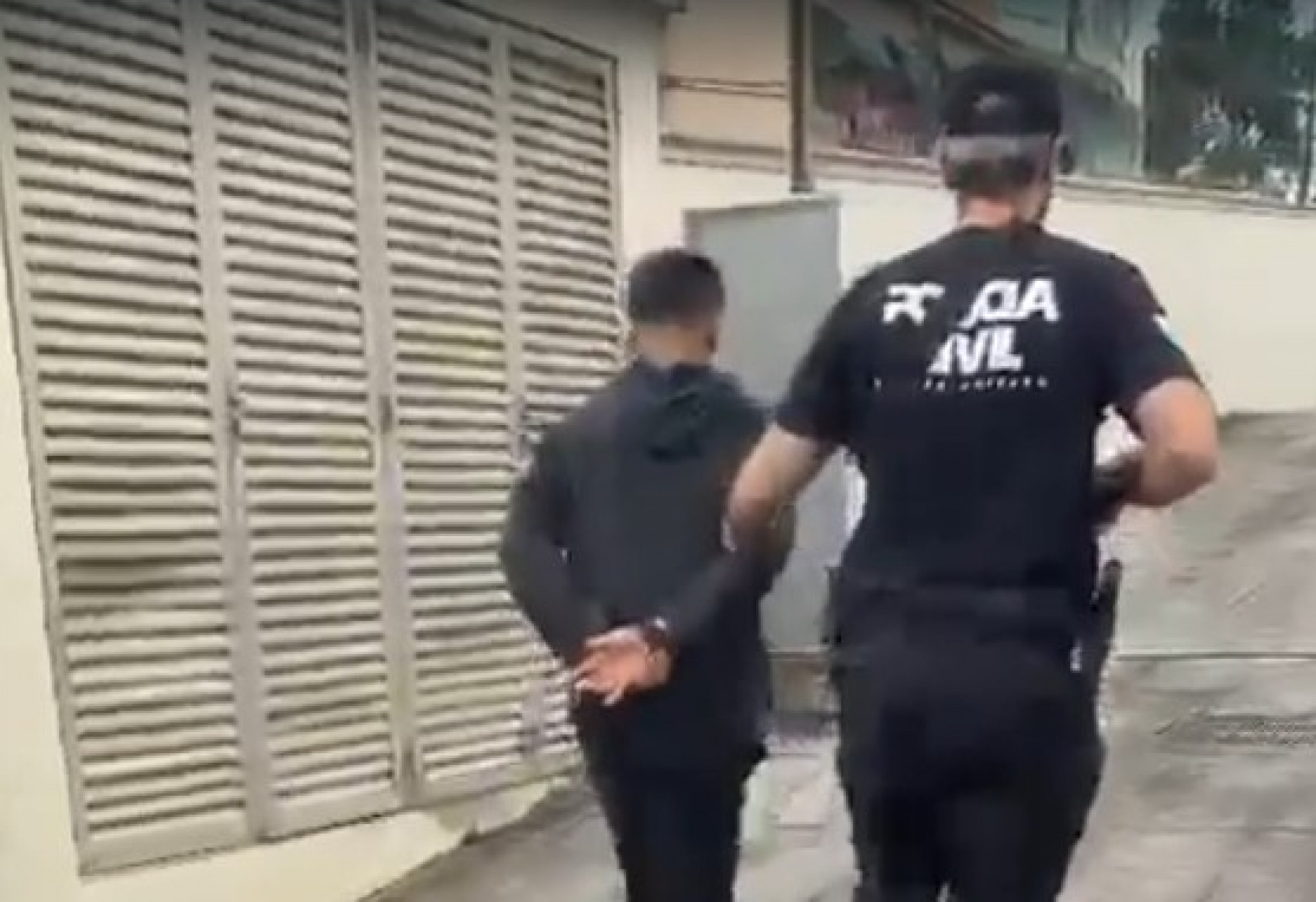 Policiais prenderam suspeitos de integrar quadrilha de golpistas - Reprodução