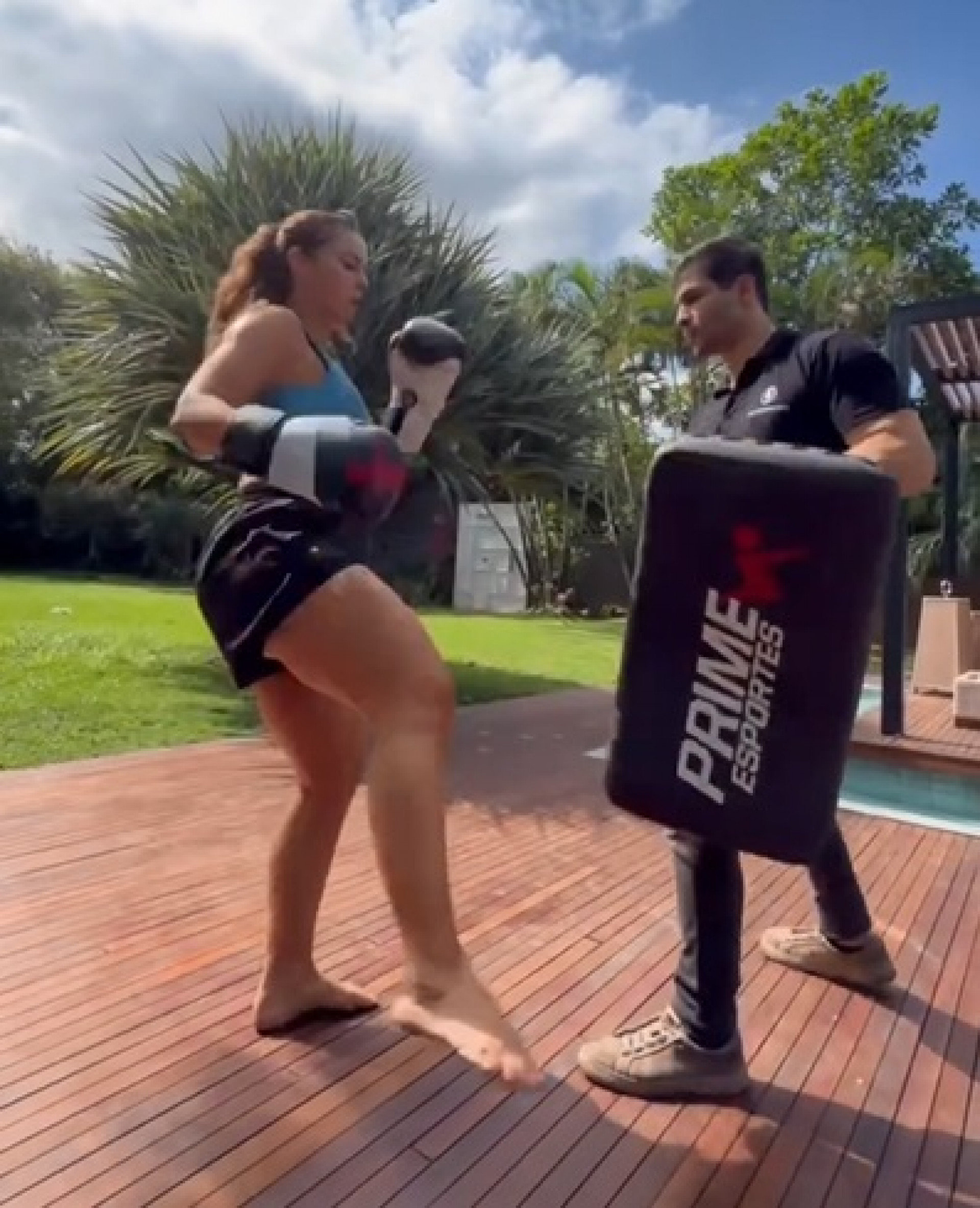 Paolla Oliveira demonstrou habilidade no boxe  - Reprodução de vídeo