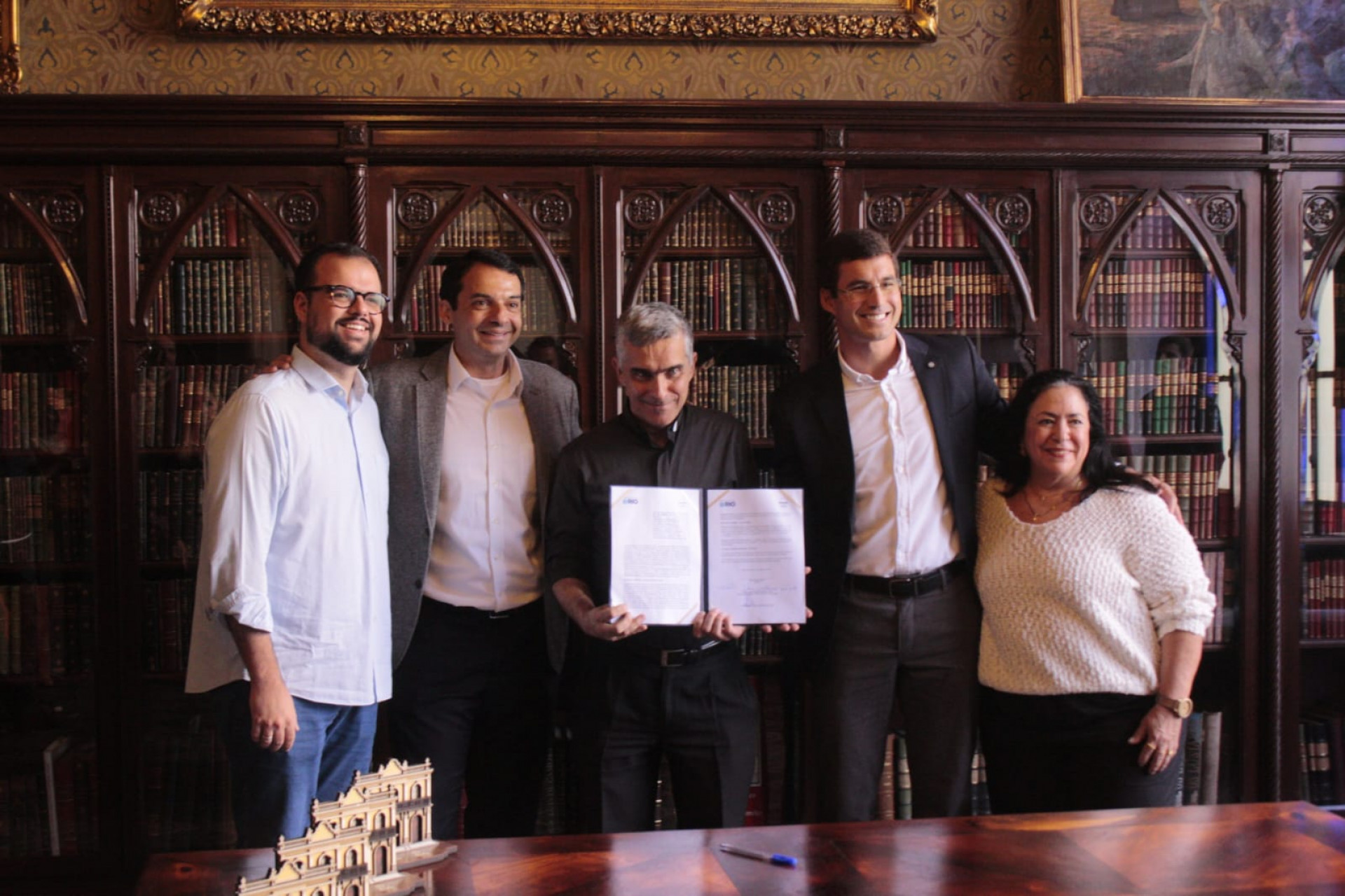 Onze im&oacute;veis hist&oacute;ricos do Centro ser&atilde;o revitalizados com apoio financeiro da Prefeitura do Rio -  Carlos Elias Junior/ Ag&ecirc;ncia O Dia