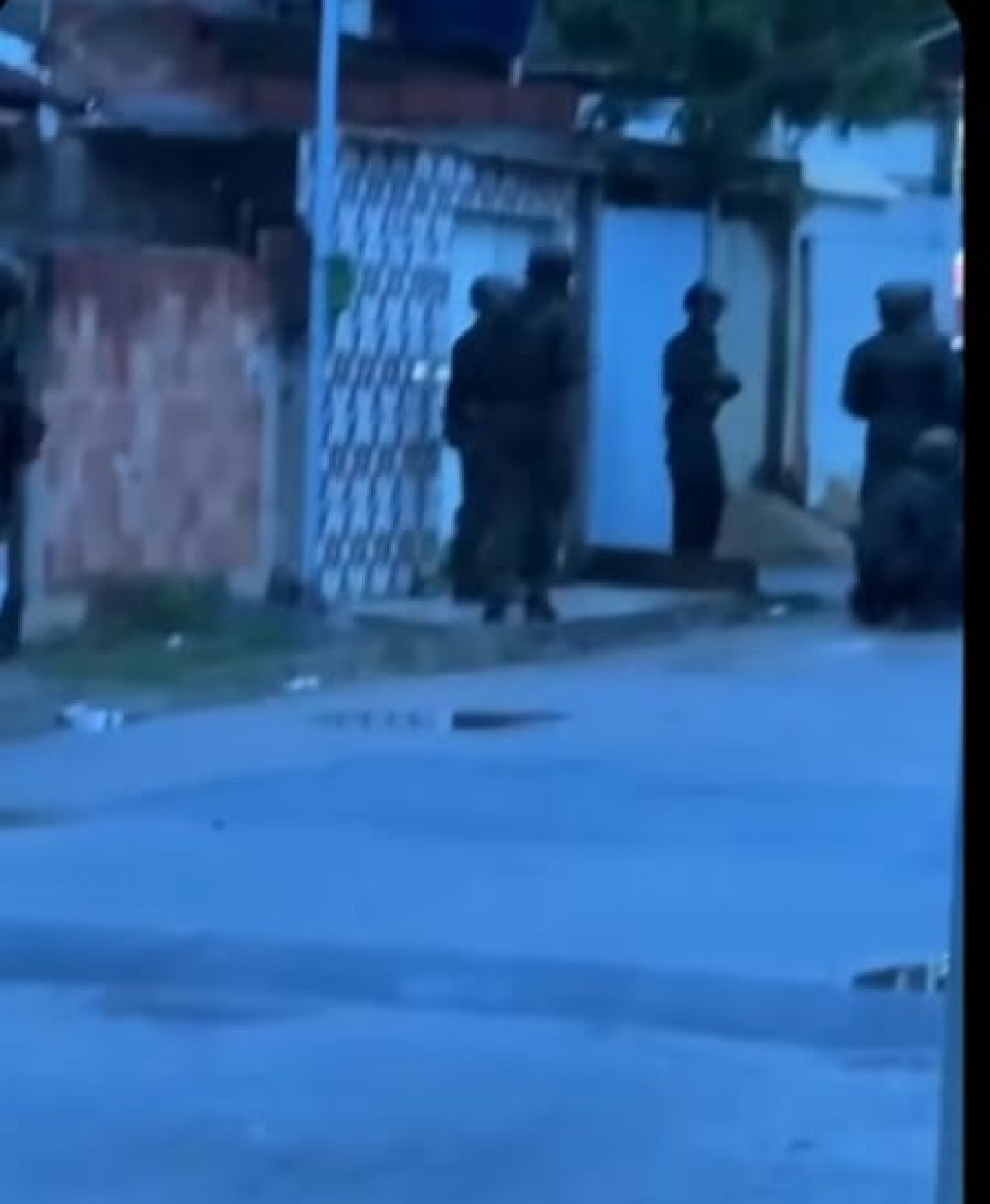 Ex&eacute;rcito nas ruas de comunidade do munic&iacute;pio de Itagua&iacute; - Divulga&ccedil;&atilde;o/Reprodu&ccedil;&atilde;o Rede Social