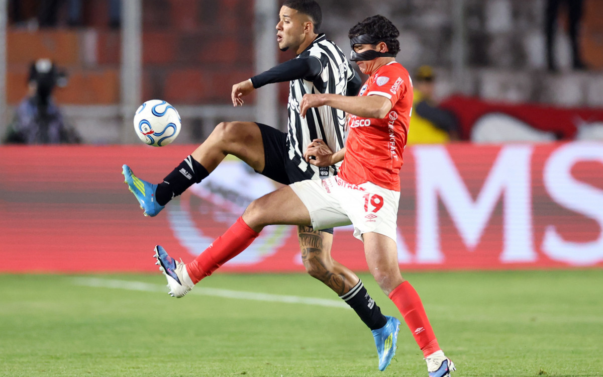 Justino.   Cienciano x Botafogo pela Conmebol Sulamericana no Estadio Inca Garcilaso de la Vega, 13 de Agosto de 2026, Cusci, Peru . 