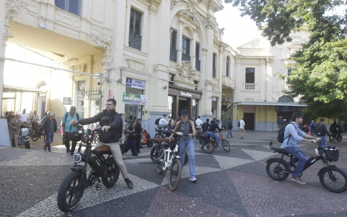 Novas regras para transporte de bicicletas nas barcas passaram a valer nesta quinta