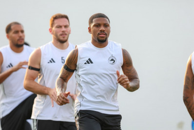 Ex-Vasco, Leandrinho projeta nova temporada por time árabe