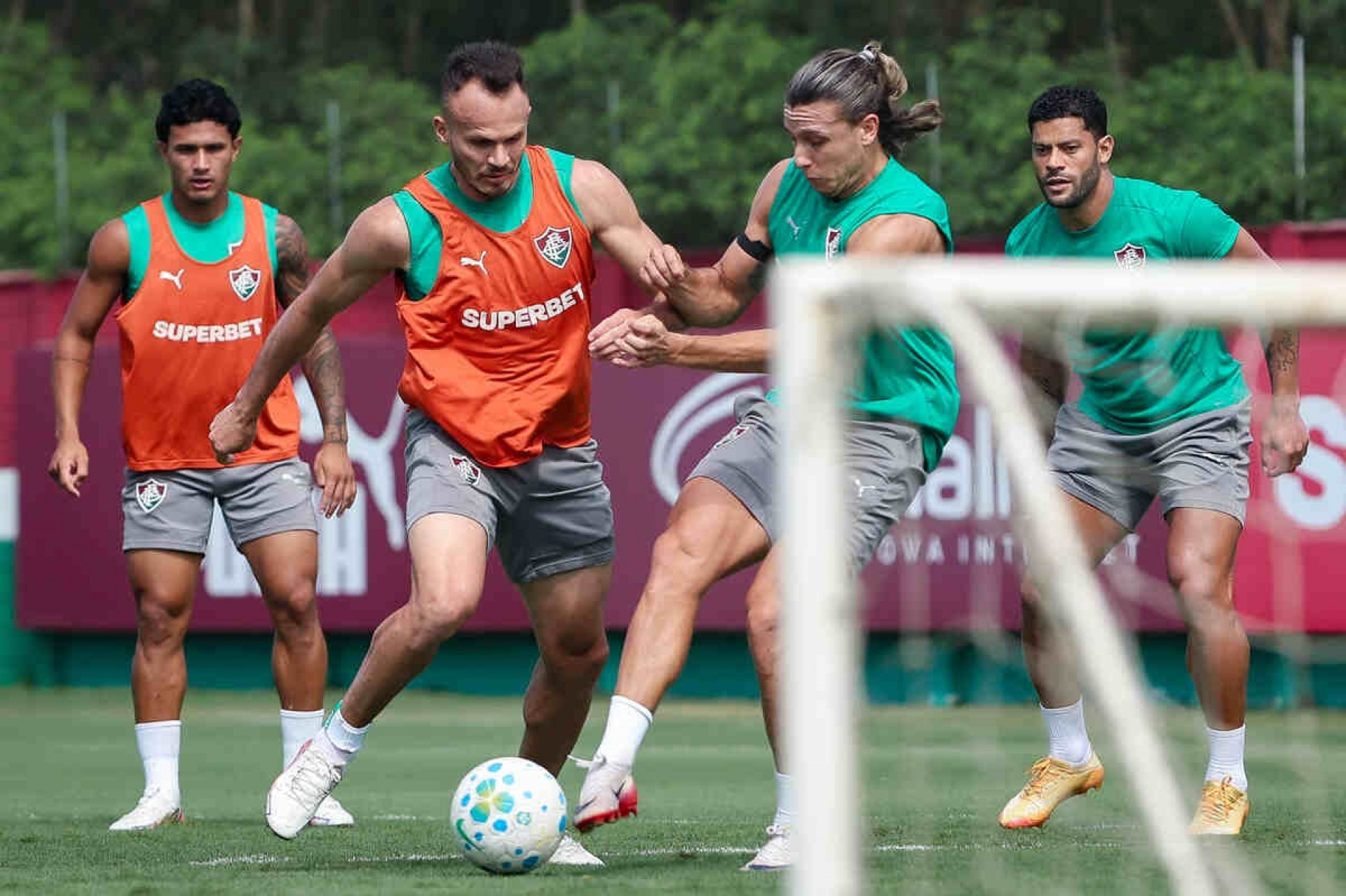 Marc&atilde;o comanda treino e inicia prepara&ccedil;&atilde;o no Fluminense