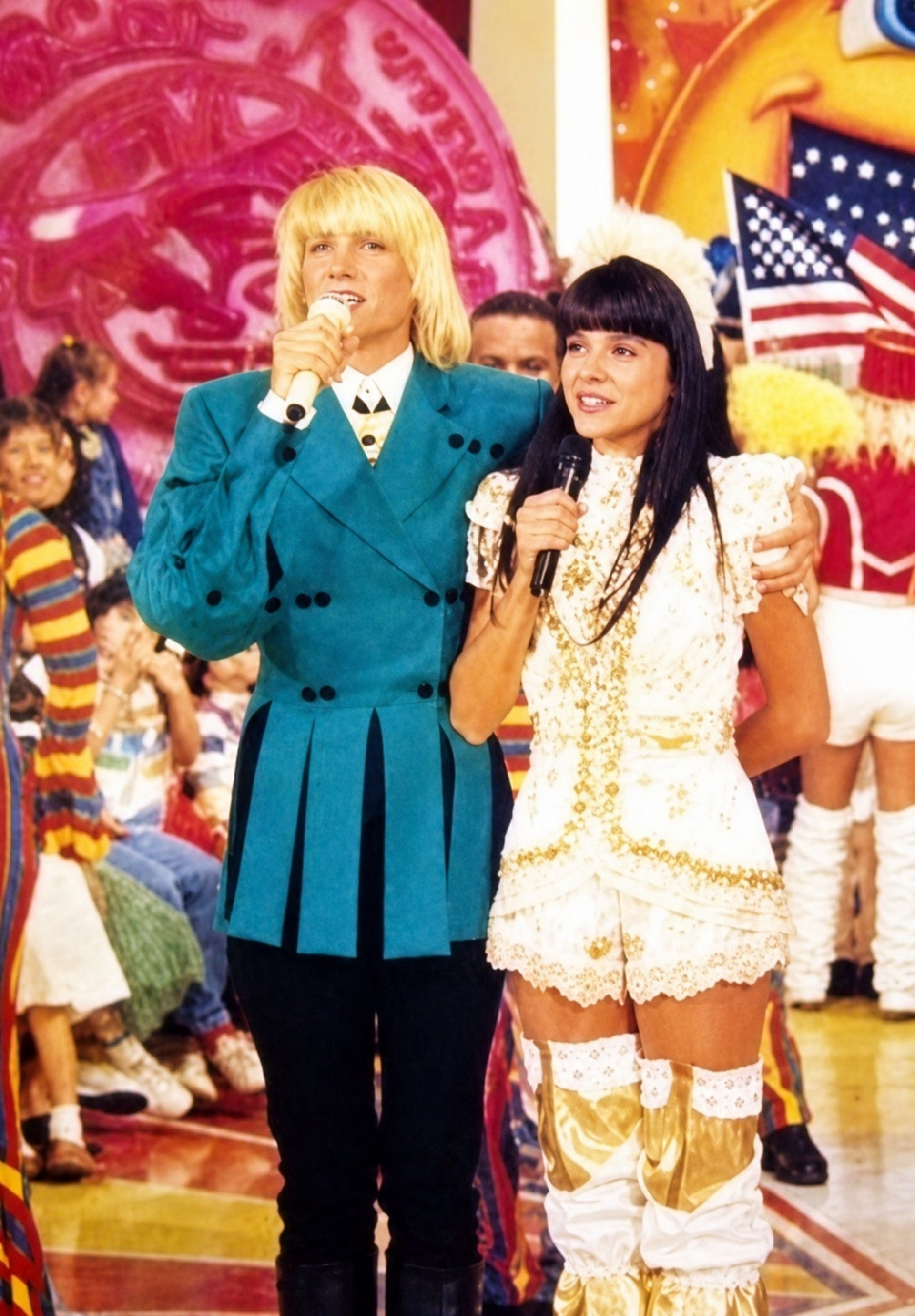 Xuxa e Mara Maravilha juntas em um registro em programa infantil - Reprodu&ccedil;&atilde;o