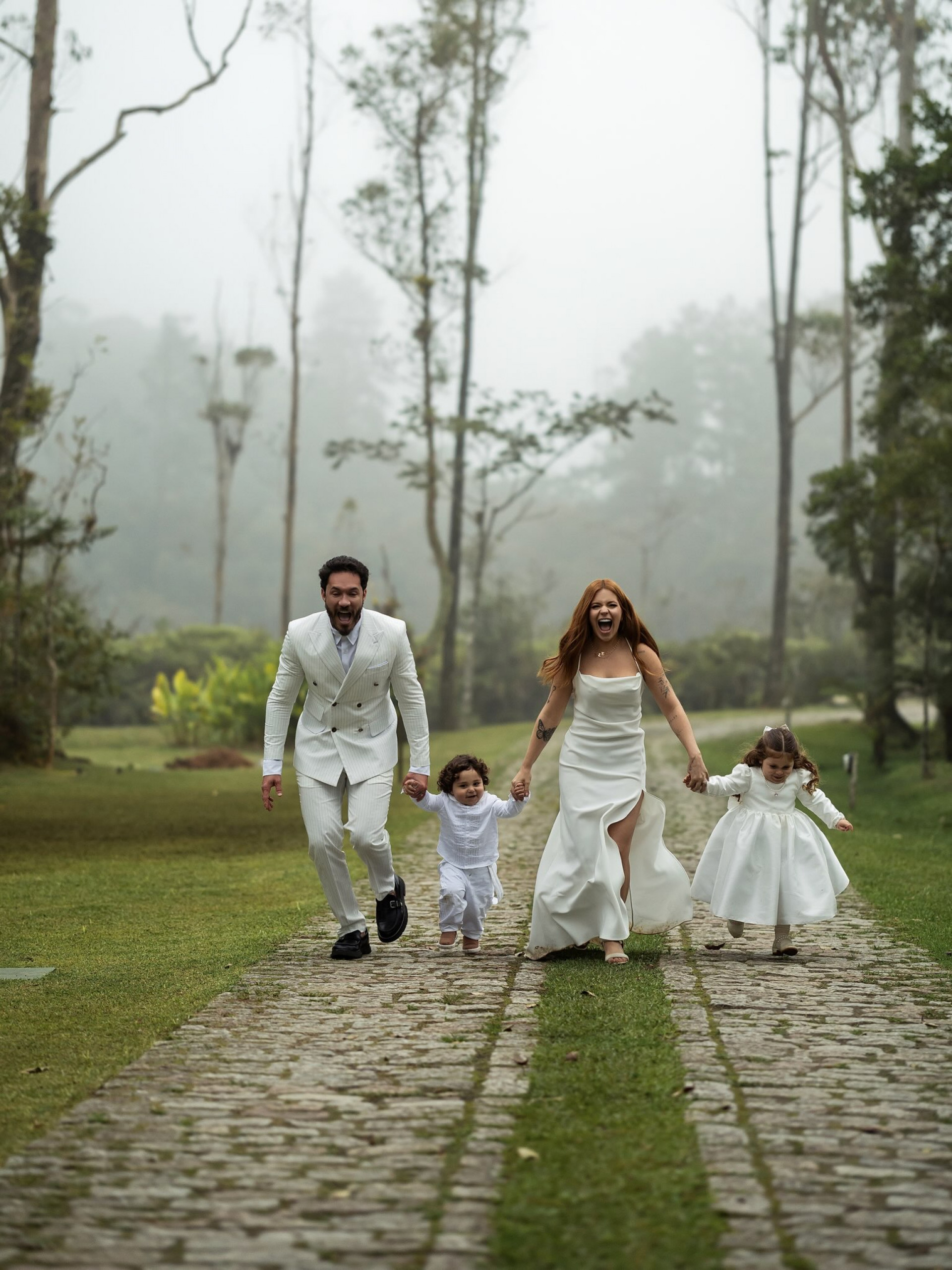 Viih Tube e Eliezer fazem ensaio de fotos pré-casamento - Reprodução / Instagram
