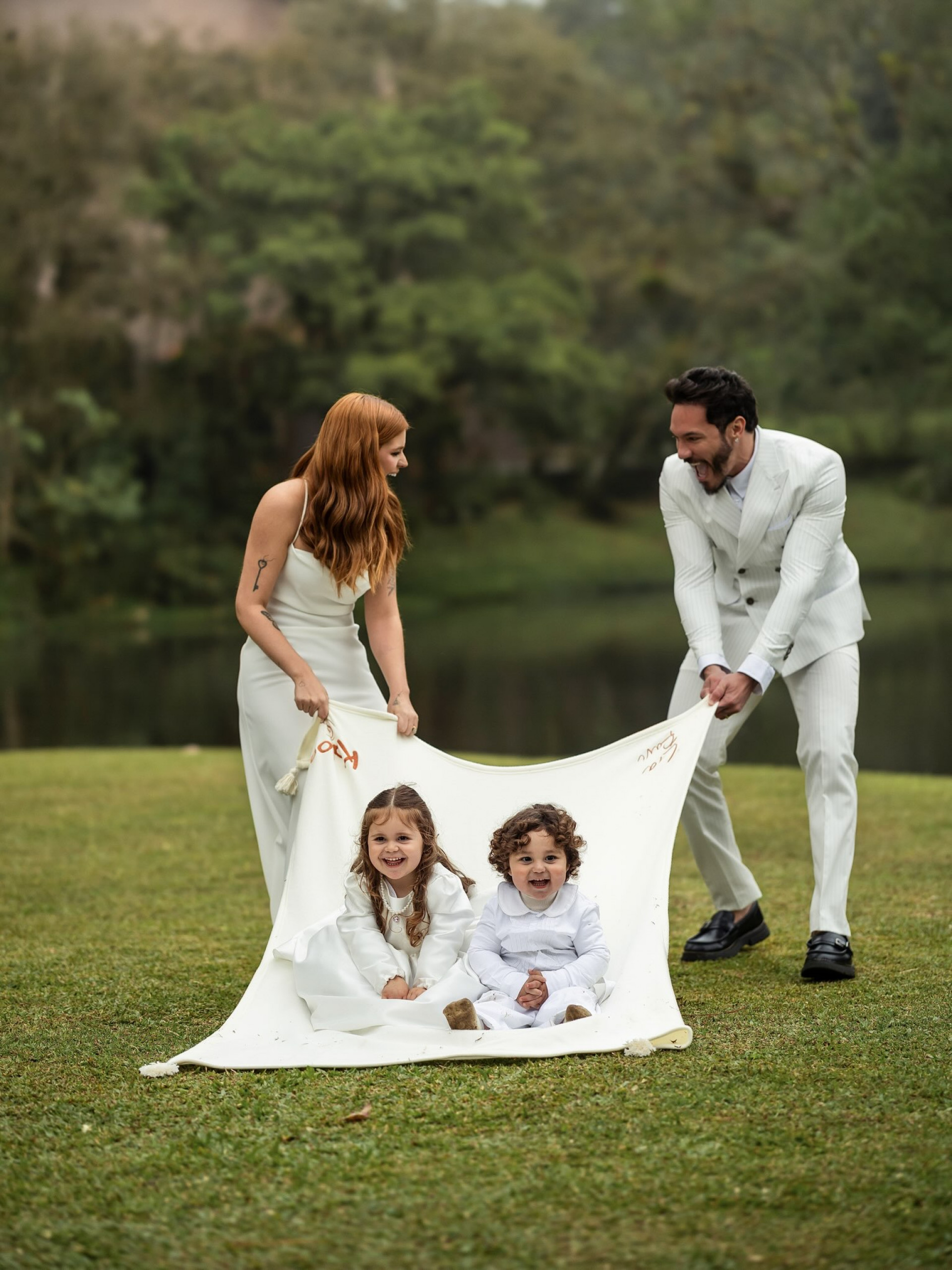 Viih Tube e Eliezer fazem ensaio de fotos pré-casamento - Reprodução / Instagram