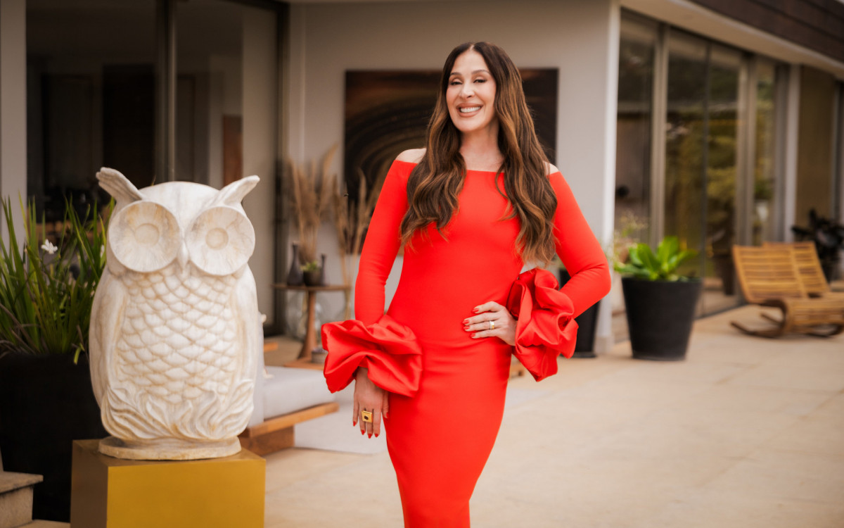 Claudia Raia apresentará o reality \'Sua Mãe Te Conhece?\'