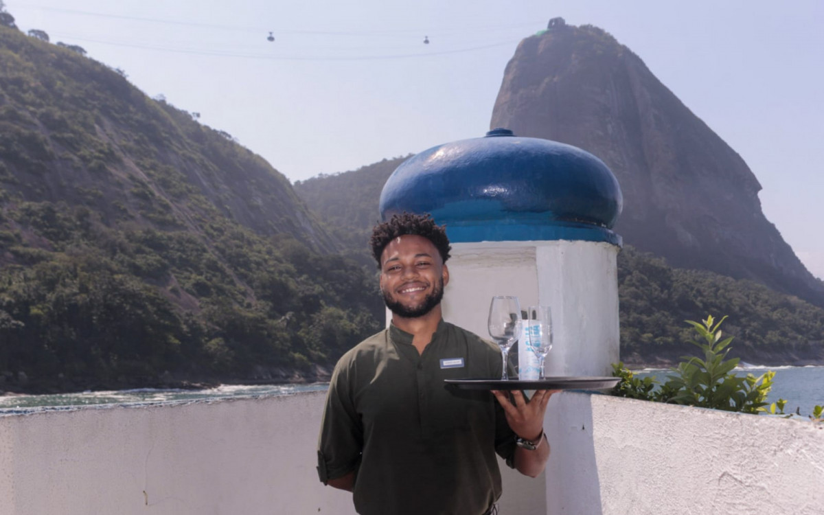 Josué Silva, um dos participantes da Corrida de Garçons - Carlos Elias Junior/Agência O Dia