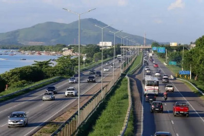 BR-101 ganha terceira faixa em trecho entre São Gonçalo e Manilha