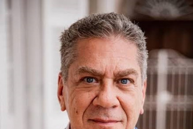 João Carino participa de roda musical na FLIN 2026