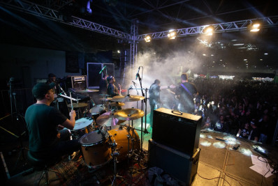 Batera Super Star reúne cerca de 100 bateristas em apresentação coletiva no domingo (16) em Volta Redonda