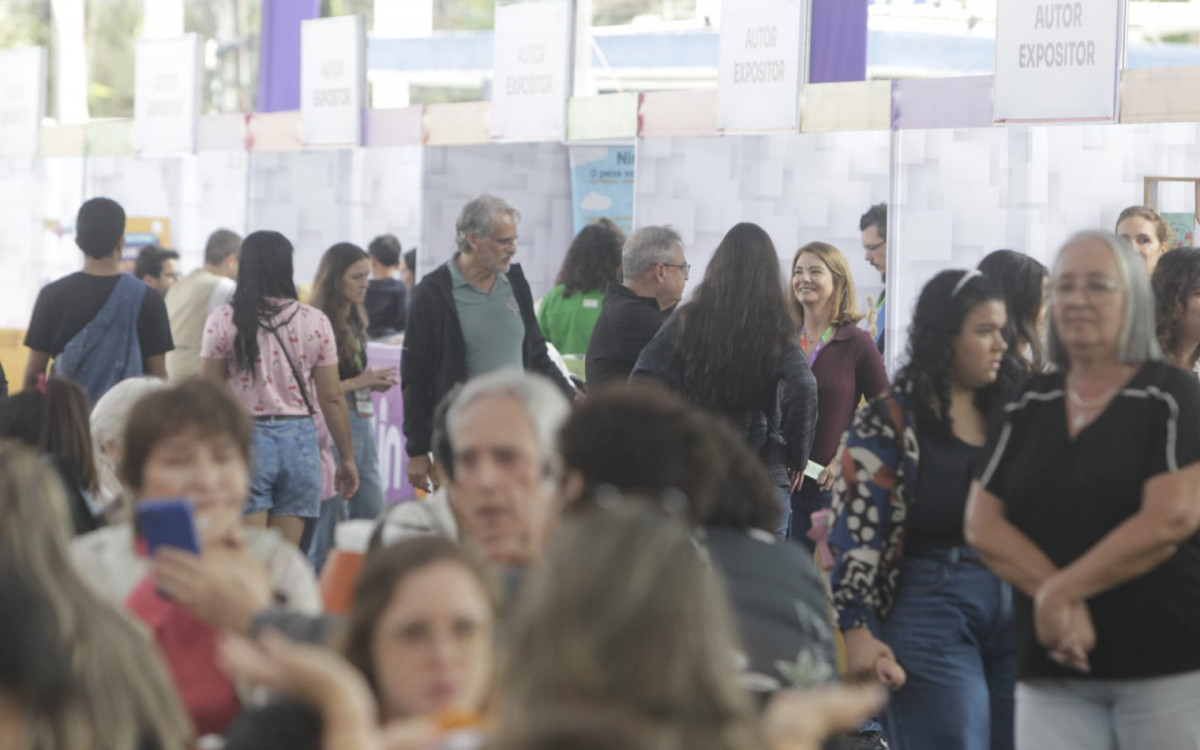Público prestigiou terceiro dia Festa Literária Internacional de Niterói (FLIN)