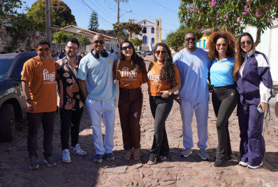 Unidos de Vila Isabel apresenta enredo em feira na Chapada Diamantina