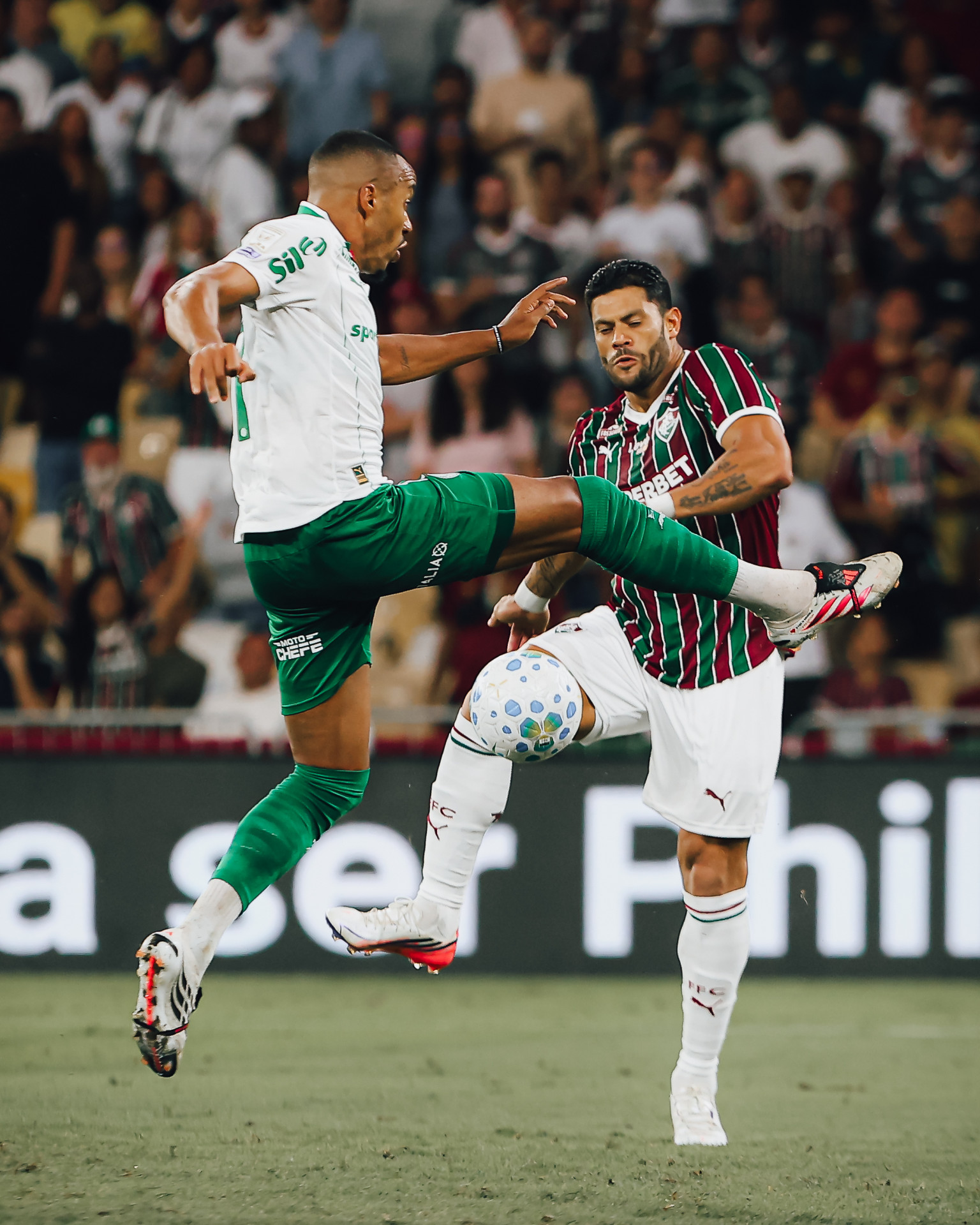 Rio de Janeiro, Brasil - 15/08/2026 - Estádio Maracanã.
Fluminense enfrenta o Palmeiras esta tarde no Maracanã pela 23ª rodada do Campeonato Brasileiro 2026.
FOTO: LUCAS MERÇON / FLUMINENSE F.C.
IMPORTANTE: Imagem destinada a uso institucional e divulgação, seu
uso comercial está vetado incondicionalmente por seu autor e o
Fluminense Football Club.É obrigatório mencionar o nome do autor ou
usar a imagem.
.
IMPORTANT: Image intended for institutional use and distribution.
Commercial use is prohibited unconditionally by its author and
Fluminense Football Club. It is mandatory to mention the name of the
author or use the image.
.
IMPORTANTE: Imágen para uso solamente institucional y distribuición. El
uso comercial es prohibido por su autor y por el Fluminense FootballClub.
És mandatório mencionar el nombre del autor ao usar el imágen. - LUCAS MERÇON / FLUMINENSE F.C.
