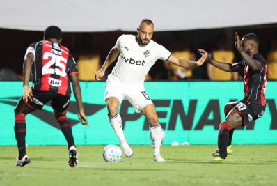 Botafogo perde para o Vitória no Barradão e vê a pressão aumentar